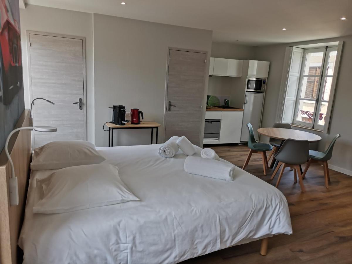 Malicorn' Appart-Hotel Malicorne-sur-Sarthe Buitenkant foto